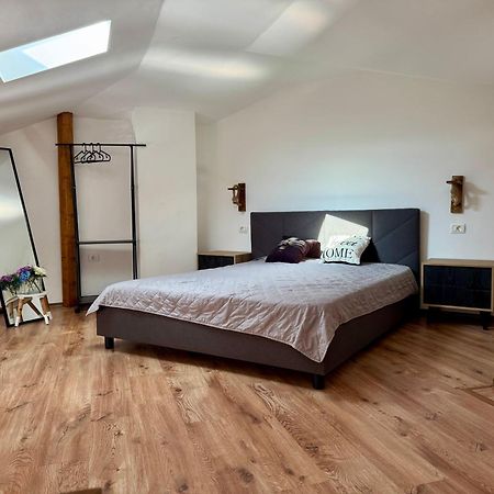Gallery City Center Apartment 스코페 외부 사진