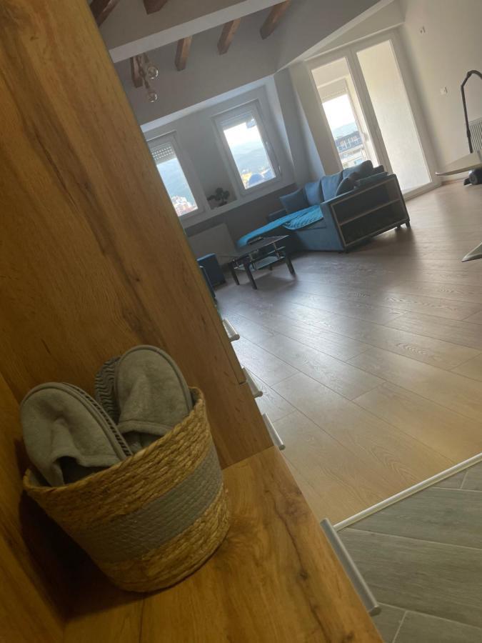 Gallery City Center Apartment 스코페 외부 사진