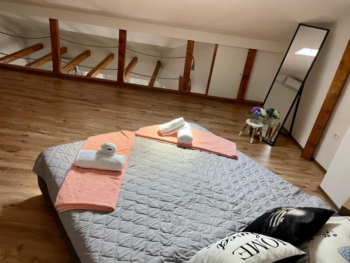 Gallery City Center Apartment 스코페 외부 사진